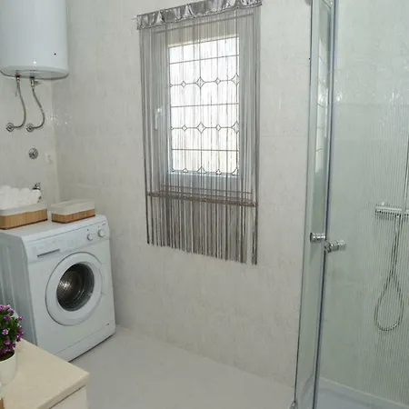Antonio Apartment