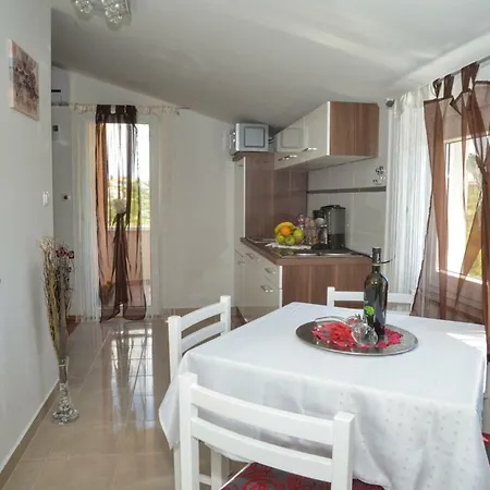 Apartment Antonio Zadar